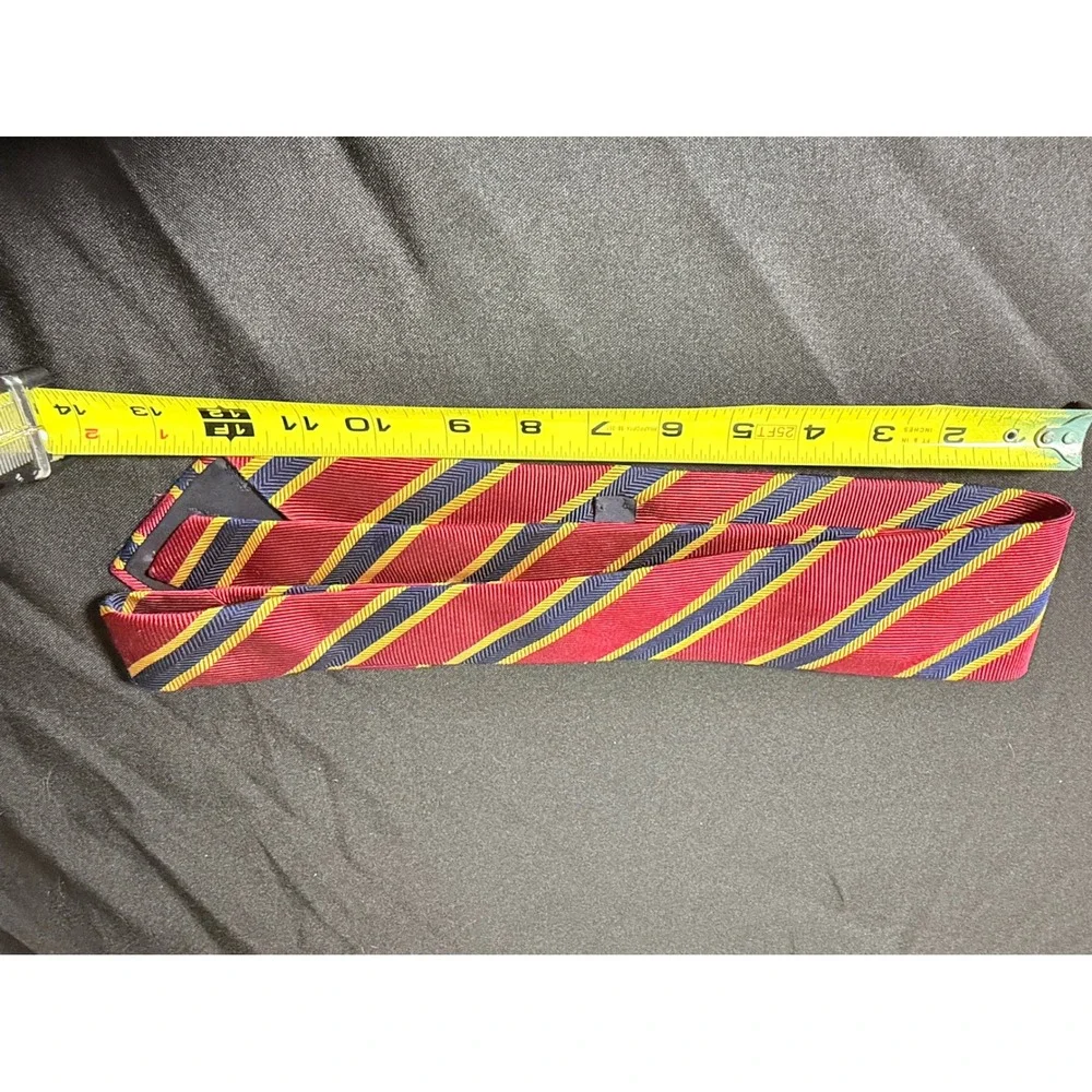 Brooks Brothers Makers Red Navy Blue Yellow Striped Silk Necktie USA Made Mens